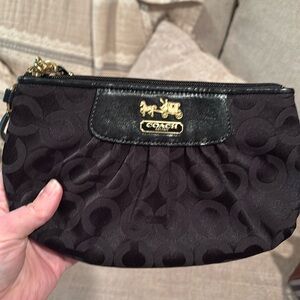 Coach black wristlet 41988